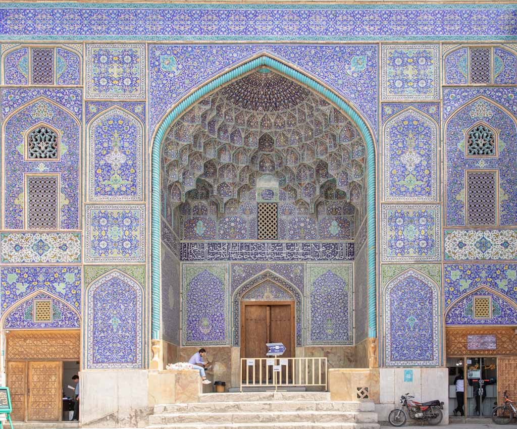 Sheikh Lotfollah Mosque, Esfahan, Iran
